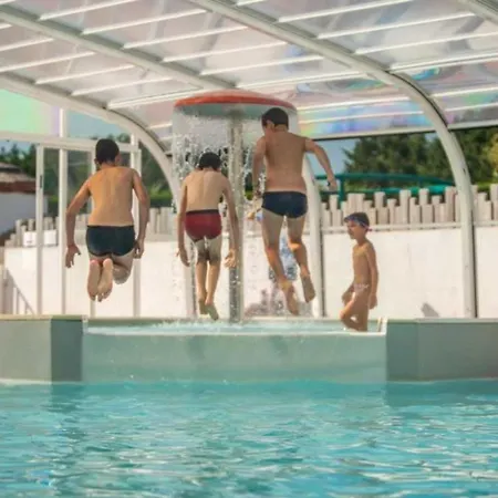 3 Etoiles - Piscine - Ccaaffc Parque de Campismo Prigny