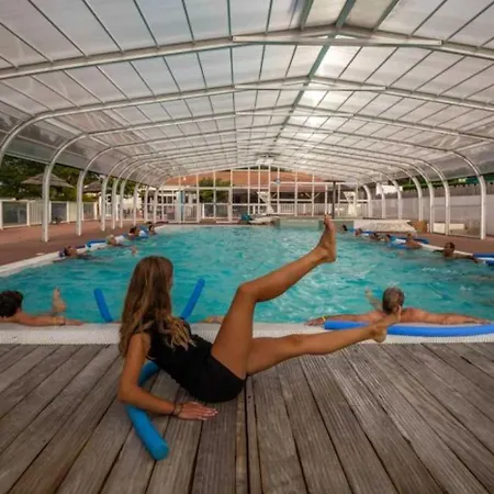 3 Etoiles - Piscine - Ccaaffc אתר קמפינג *