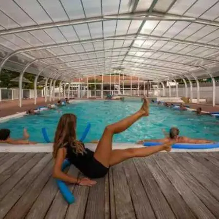 אתר קמפינג 3 Etoiles - Piscine - Ccaaffc *