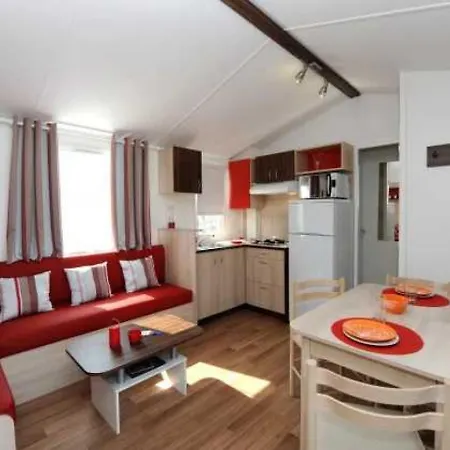 3 Etoiles - Piscine - Ccaaffc *