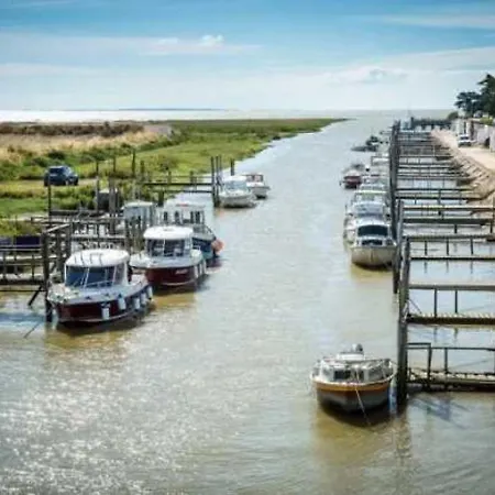 3 Etoiles - Piscine - Ccaaffc Campeggio