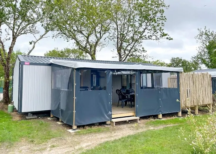 3 Etoiles - Piscine - Ccaaffc Camping