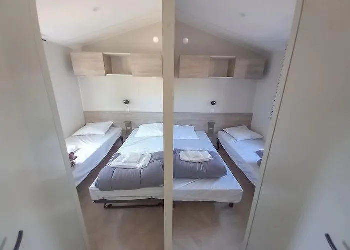 3 Etoiles - Piscine - Ccaaffc * Prigny