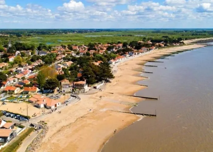 3 Etoiles - Piscine - Ccaaffc キャンプ場 Prigny