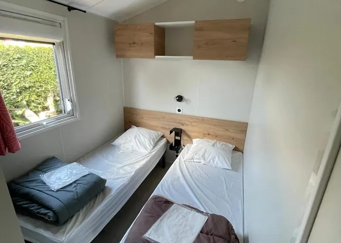 3 Etoiles - Piscine - Ccaaffc * Prigny