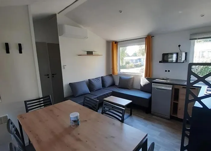 Zecamping 3 Animaux Acceptes Club Enfant Piscine Couverte Кемпинг Prigny