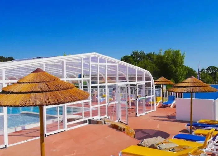 3 Etoiles - Piscine - Ccaaffc Camping *