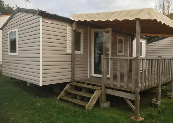 3 Etoiles - Piscine - Ccaaffc Prigny