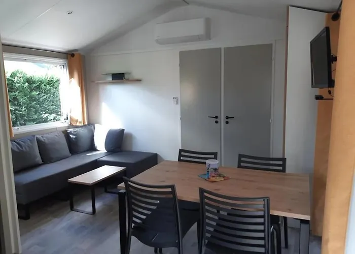 3 Etoiles - Piscine - Ccaaffc Camping *